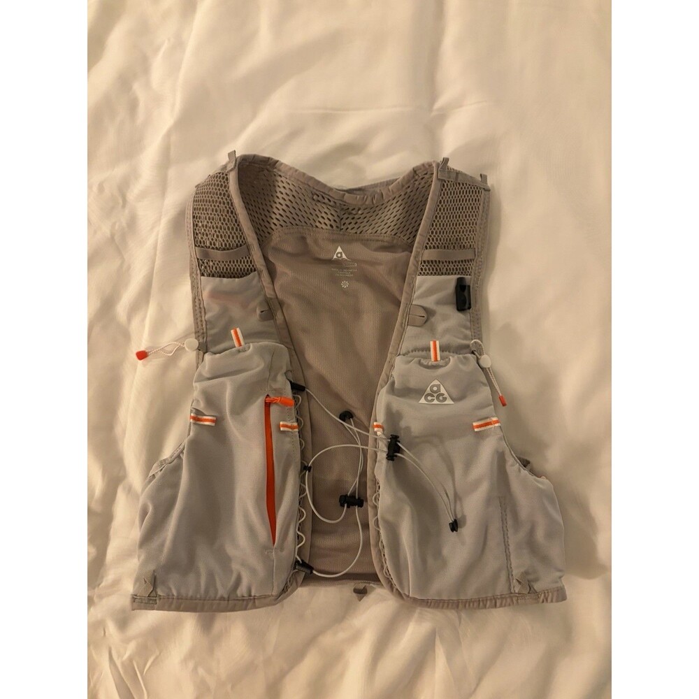 Nike ACG Goat Pack 5L Vest (L) Large - Running Hiking Outdoor